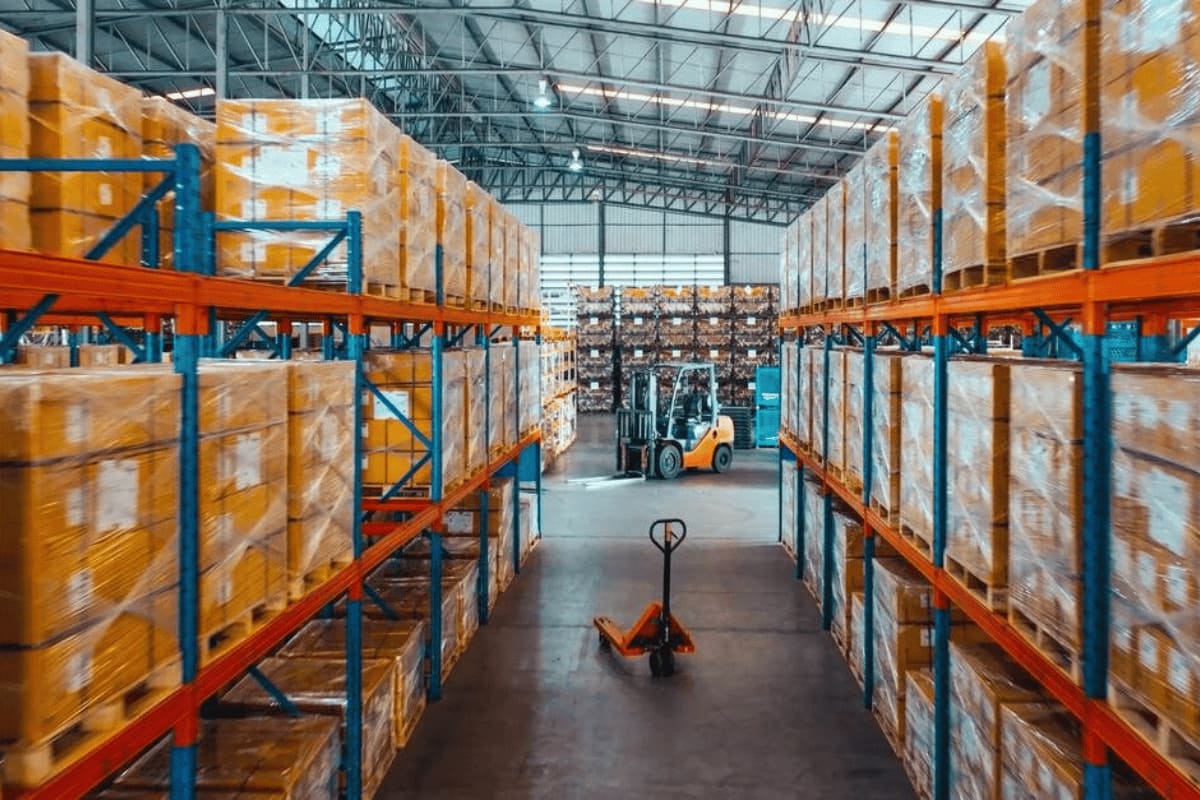 Lưu kho hàng hóa là gì? Những lưu ý cần thiết khi lưu kho 2 Lưu kho hàng hóa là gì?