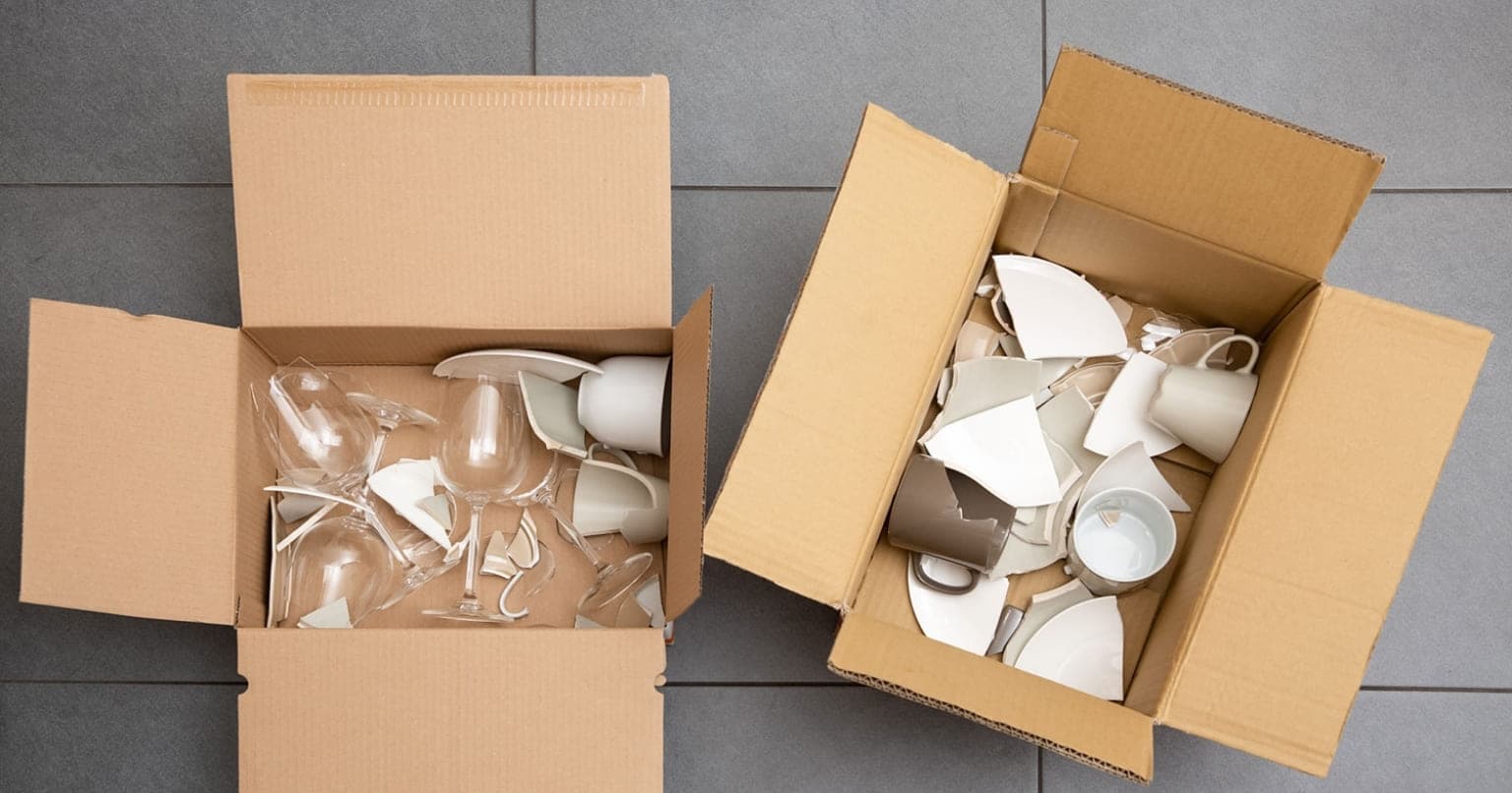 Cách đóng gói hàng dễ vỡ, không lo vận chuyển xa 3 Lựa chọn vật liệu đóng gói phù hợp khi đóng gói hàng dễ vỡ khi vận chuyển